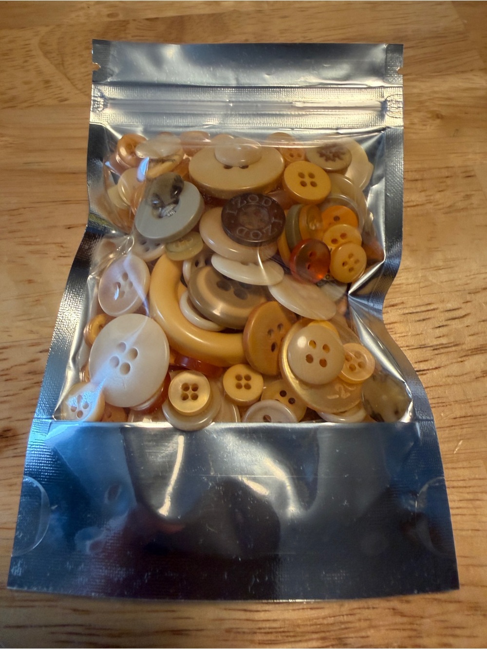 Buttons Bundle - Picture 6 of 6
